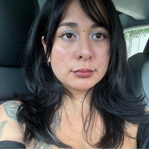 Meet your Posher, Jenifer